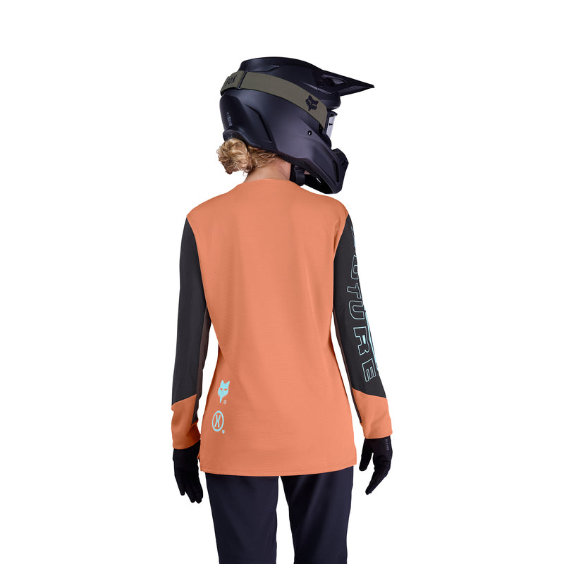 KOSZULKA ROWEROWA Z DŁUGIM RĘKAWEM JERSEY FOX LADY DEFEND ELEVATED CORAL